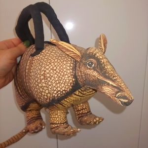 Super Fun! Vintage 90s Plush Armadillo Accoutrements Novelty Mini Bag
